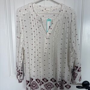 Fun2Fun Kearney Henley Top